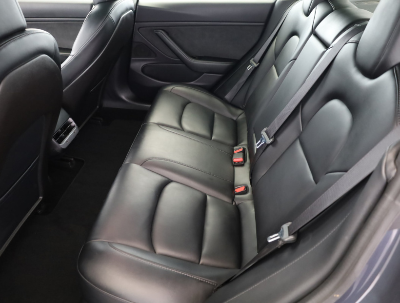 Tesla Model 3, 2019