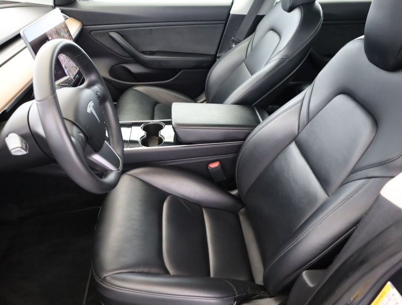 Tesla Model 3, 2019