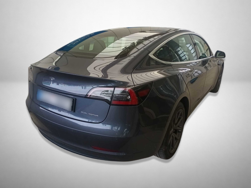Tesla Model 3, 2019