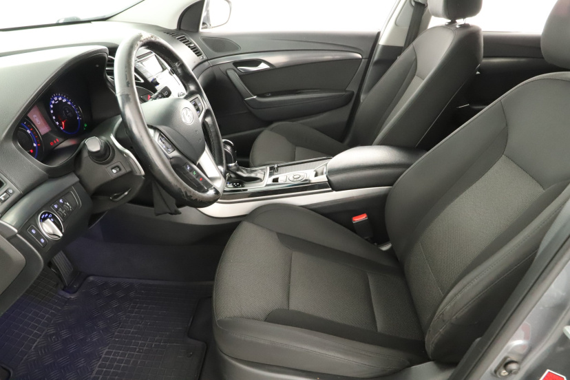 Hyundai i40, 2014