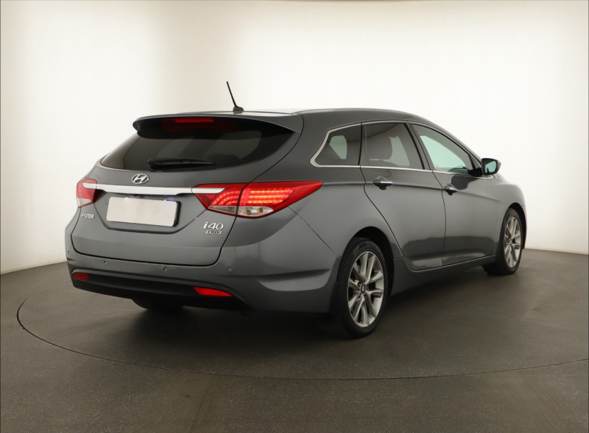 Hyundai i40, 2014