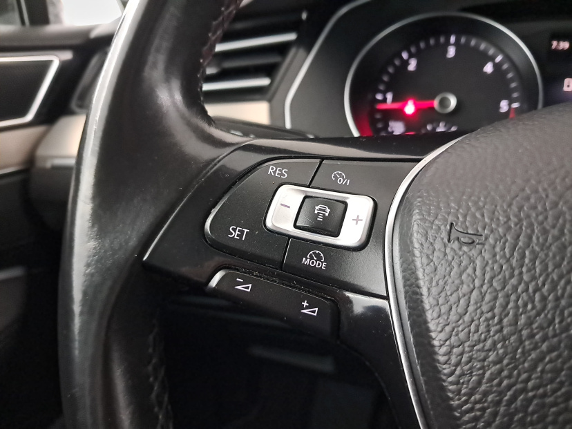 Volkswagen Passat, 2017