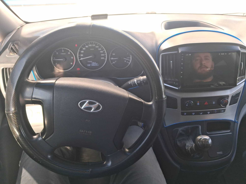 Hyundai H-1, 2016