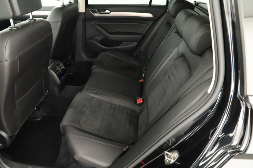 Volkswagen Passat, 2015