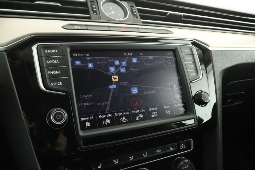 Volkswagen Passat, 2015