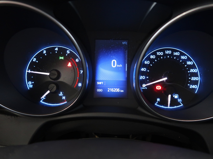 Toyota Auris, 2015