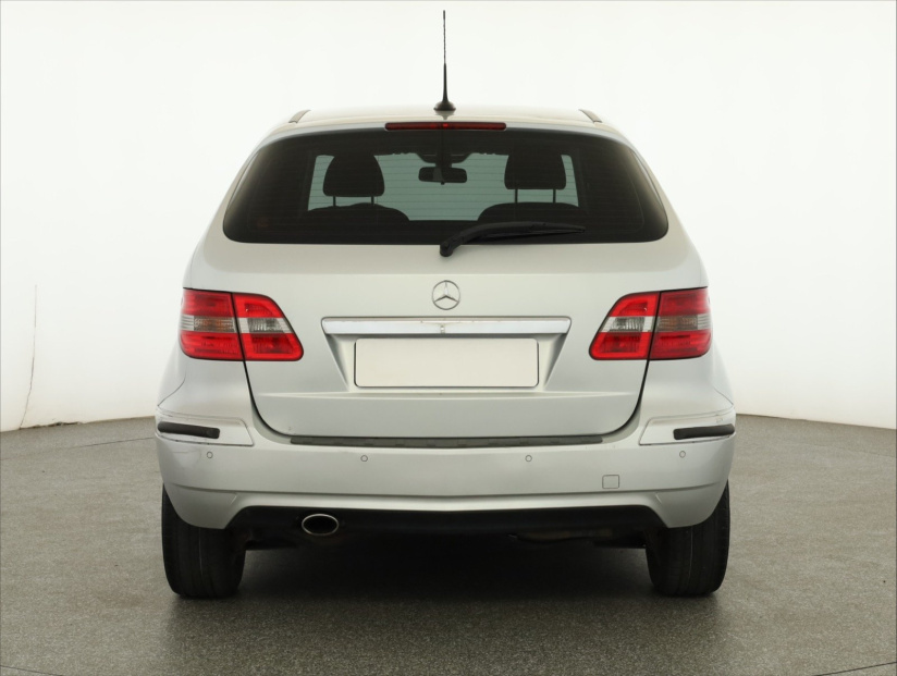 Mercedes-Benz B, 2010