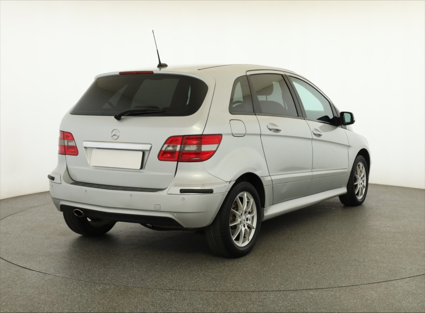 Mercedes-Benz B, 2010