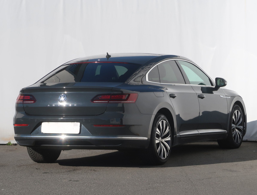 Volkswagen Arteon, 2018