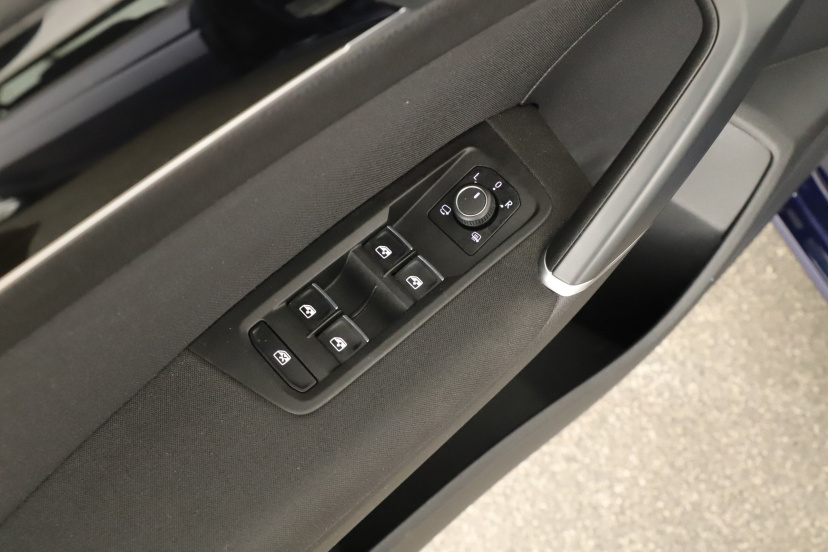 Volkswagen Touran, 2016