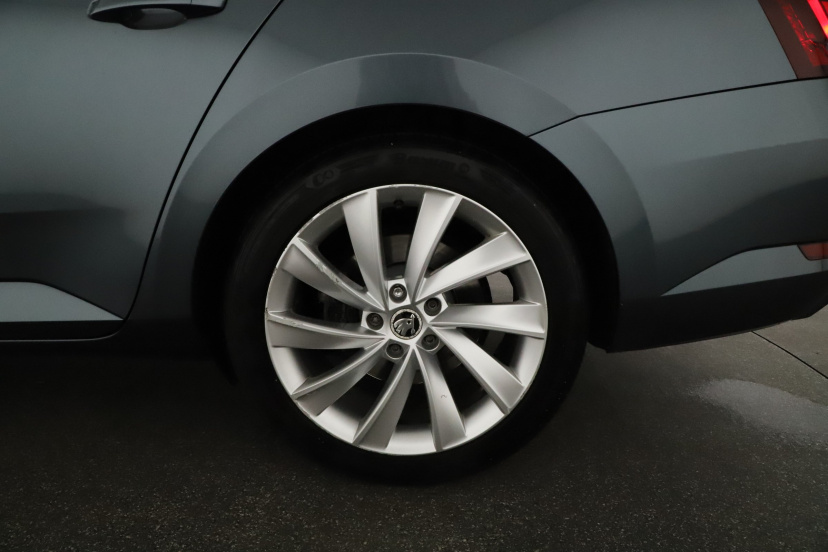 Škoda Superb, 2017