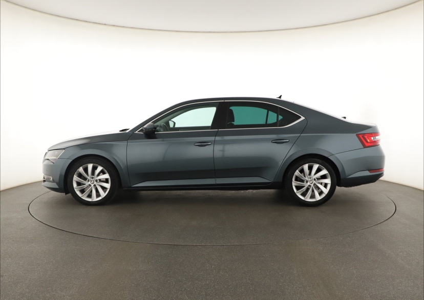 Škoda Superb, 2017