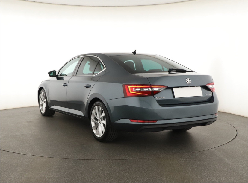 Škoda Superb, 2017