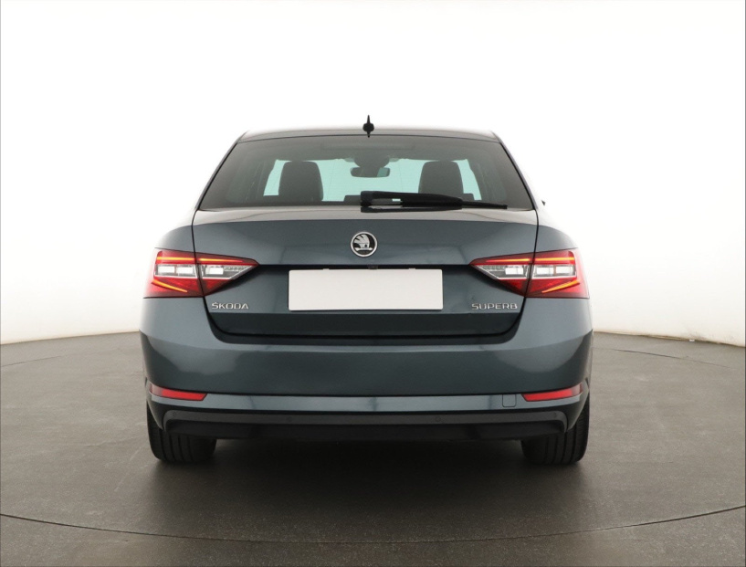 Škoda Superb, 2017