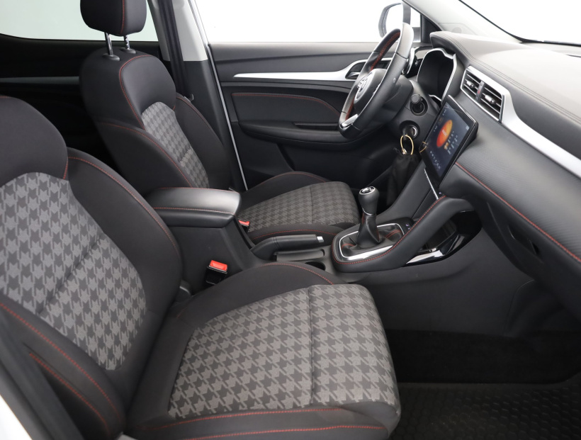 MG ZS SUV, 2023