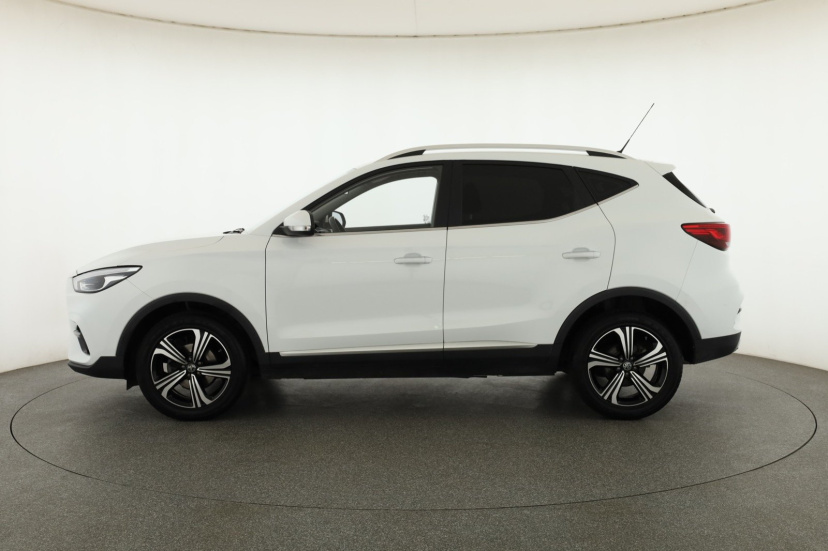 MG ZS SUV, 2023