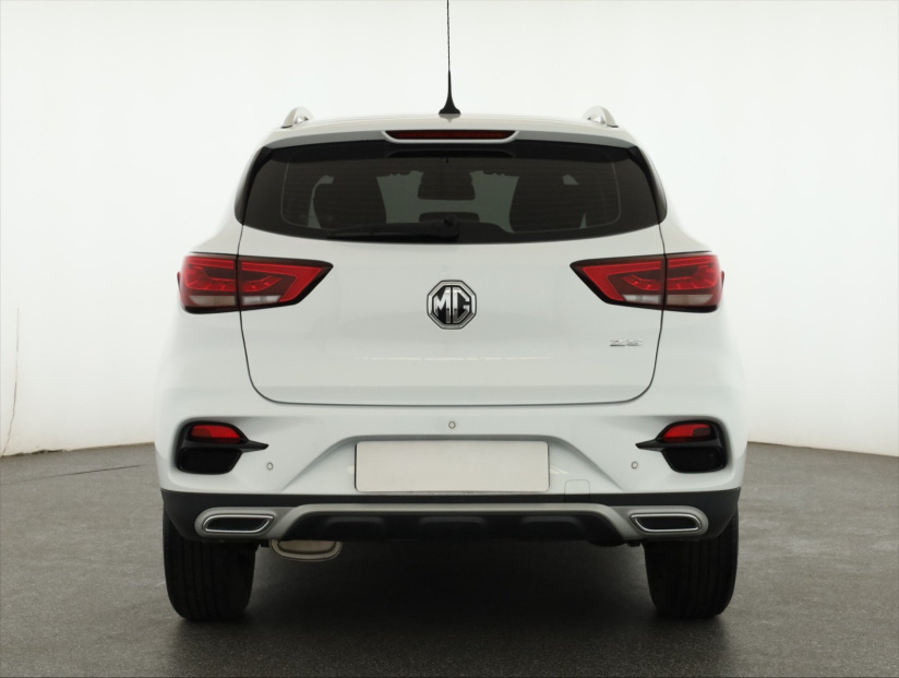 MG ZS SUV, 2023