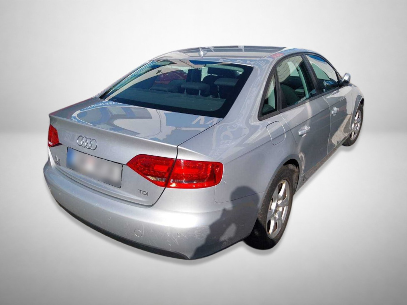 Audi A4, 2012