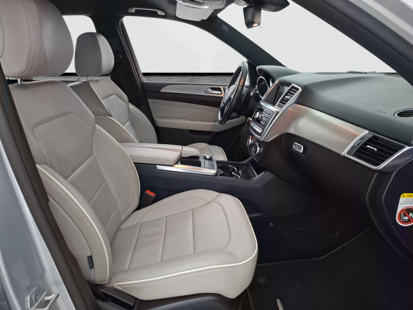Mercedes-Benz ML, 2013