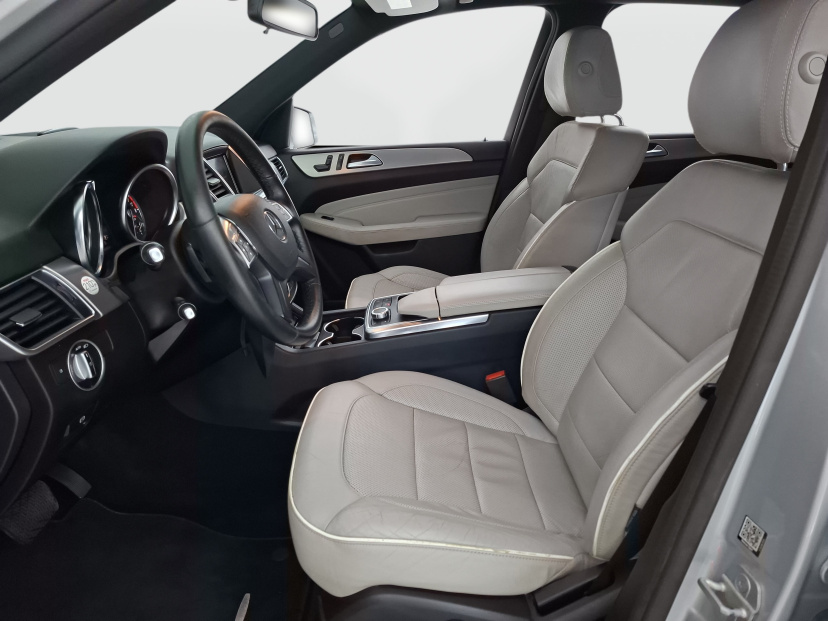 Mercedes-Benz ML, 2013