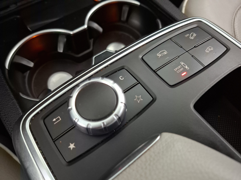 Mercedes-Benz ML, 2013