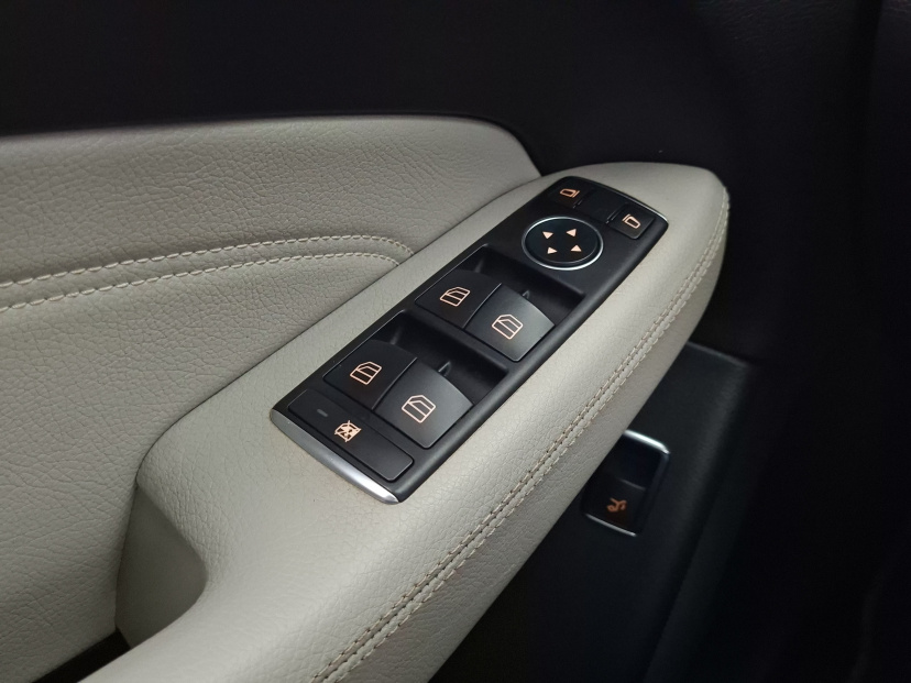 Mercedes-Benz ML, 2013