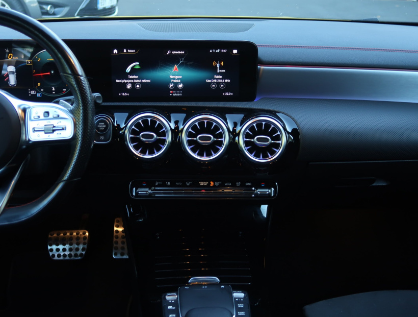 Mercedes-Benz CLA, 2020