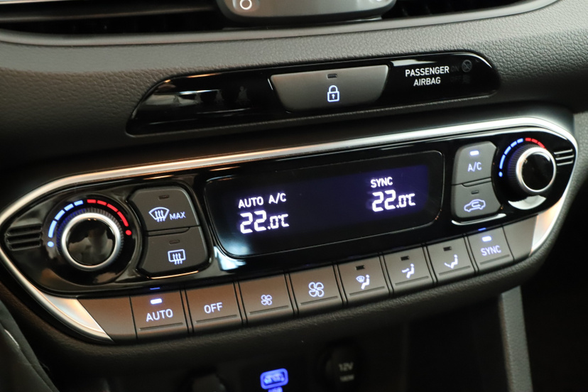 Hyundai i30, 2021