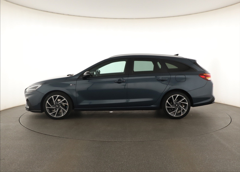 Hyundai i30, 2021