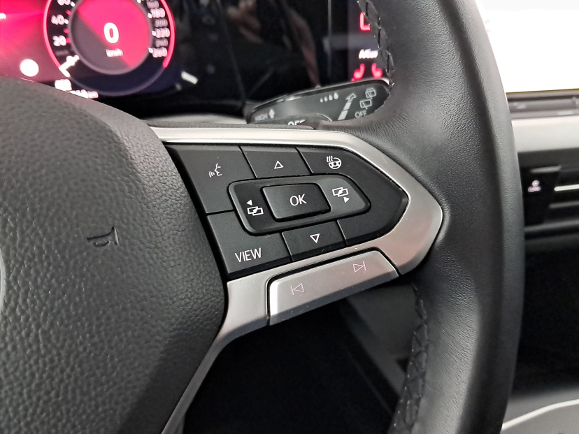 Volkswagen Golf, 2021
