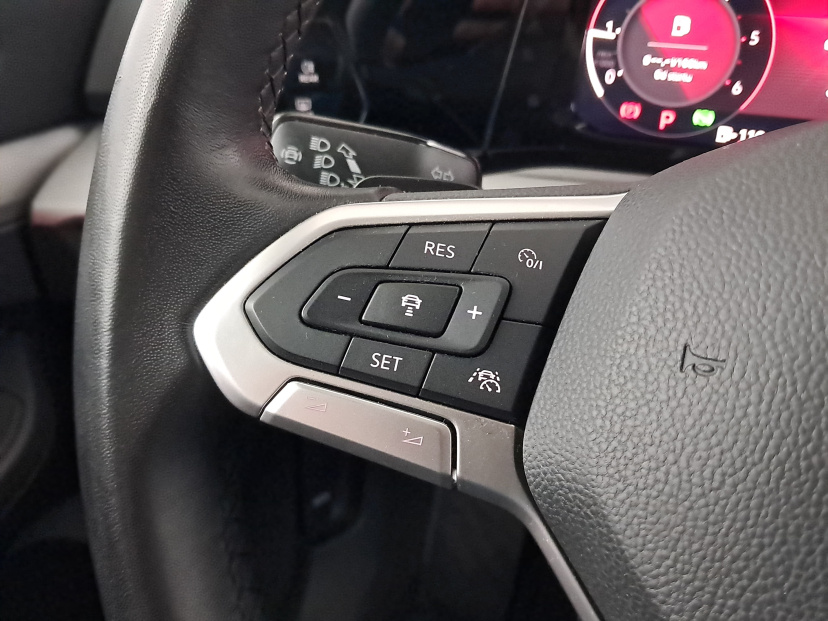 Volkswagen Golf, 2021