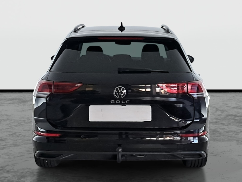 Volkswagen Golf, 2021