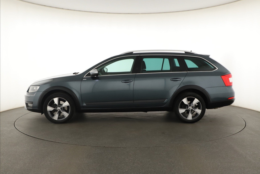 Škoda Octavia Scout, 2015