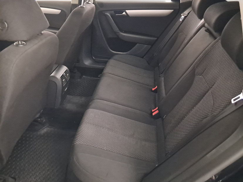 Volkswagen Passat, 2012