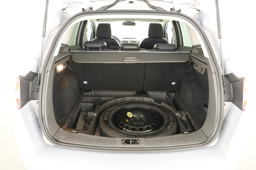 Ford Kuga, 2011
