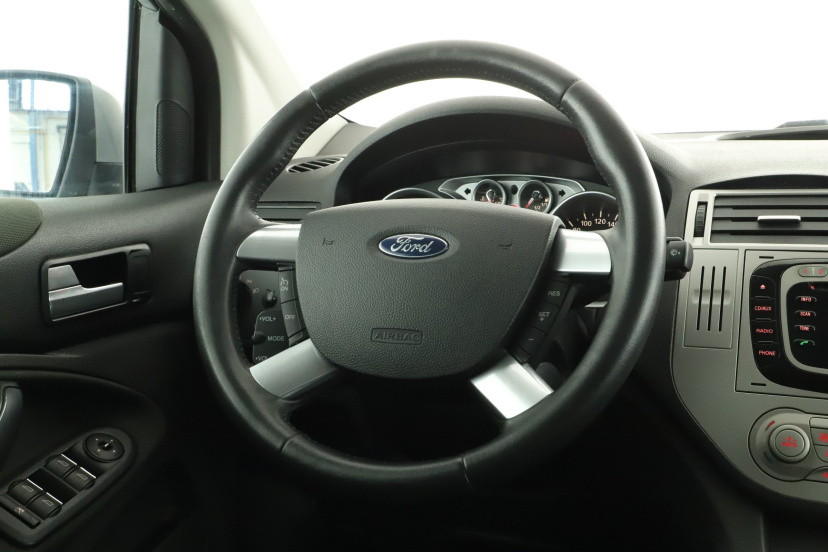 Ford Kuga, 2011