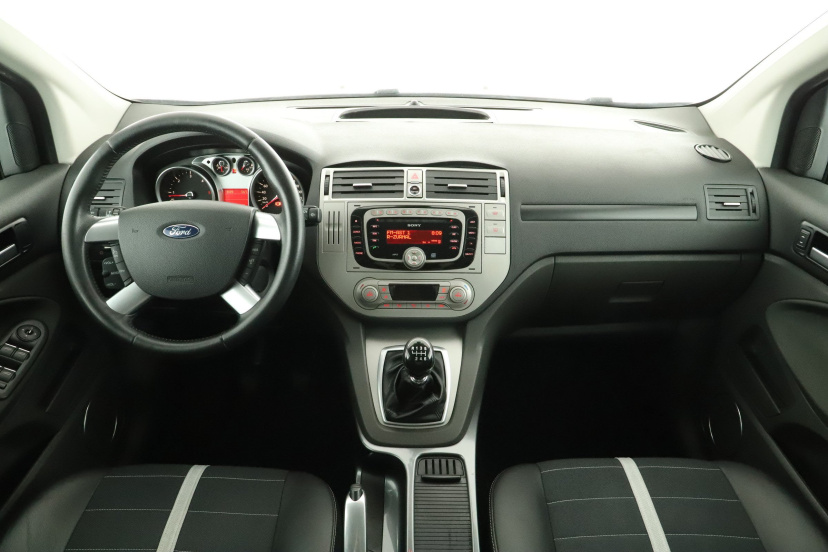 Ford Kuga, 2011