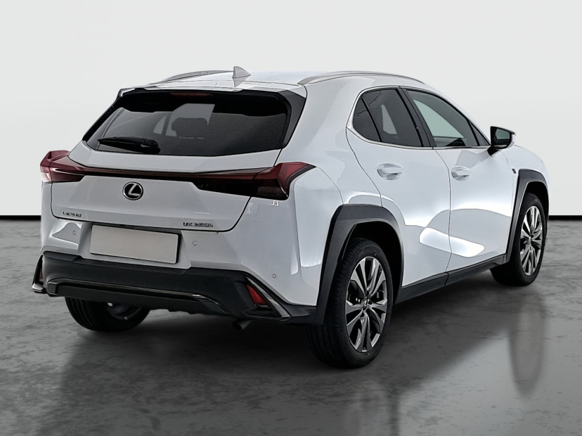 Lexus UX, 2023