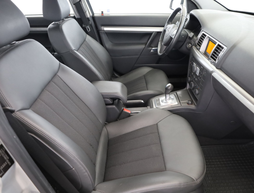 Opel Vectra, 2008