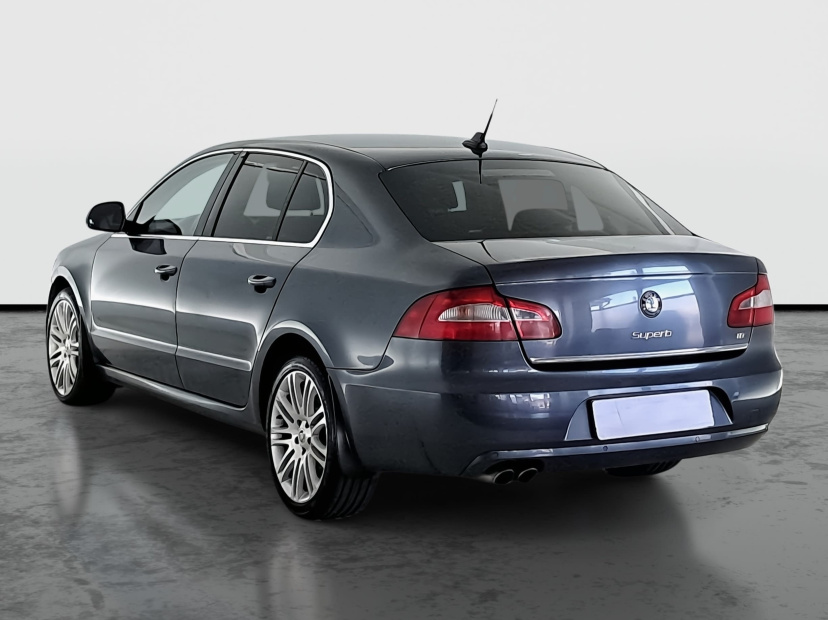 Škoda Superb, 2009