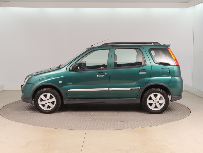 Suzuki Ignis, 2005