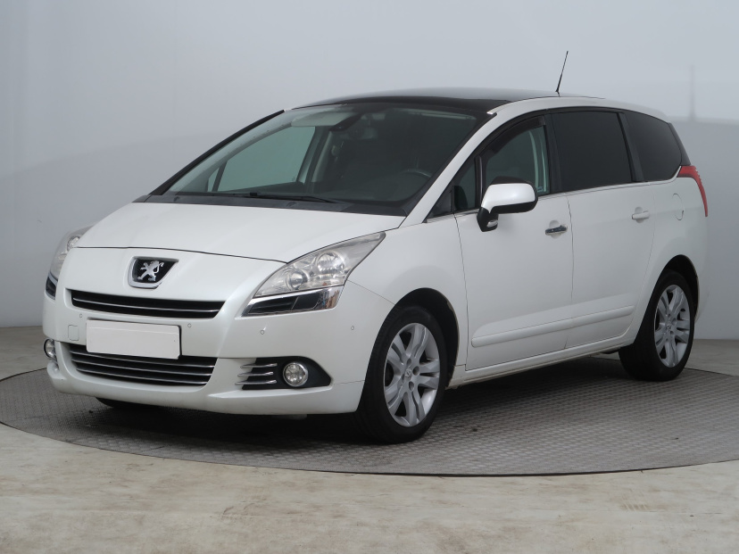 Peugeot 5008, 2010