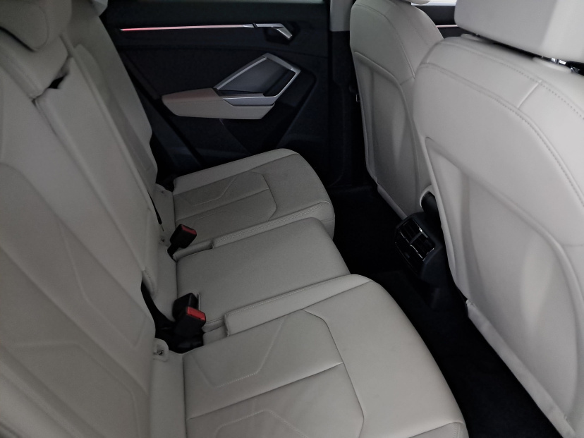 Audi Q3 Sportback, 2021