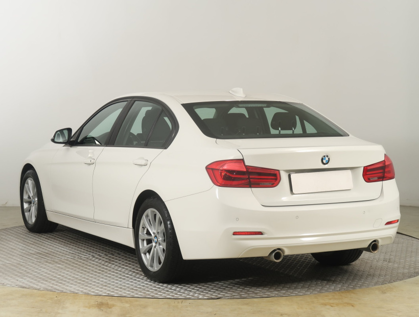 BMW 3, 2018