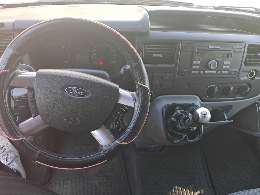 Ford Transit, 2012