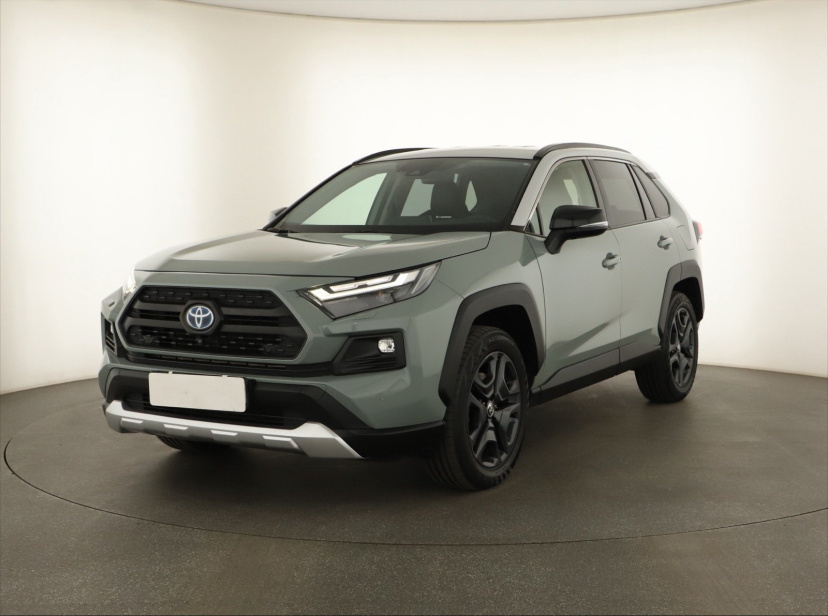 Toyota RAV 4, 2022