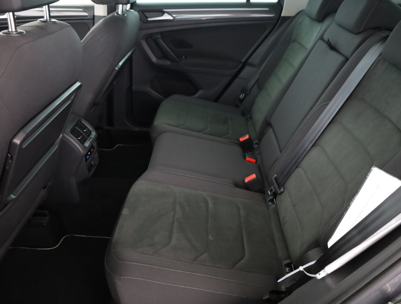 Volkswagen Tiguan, 2019