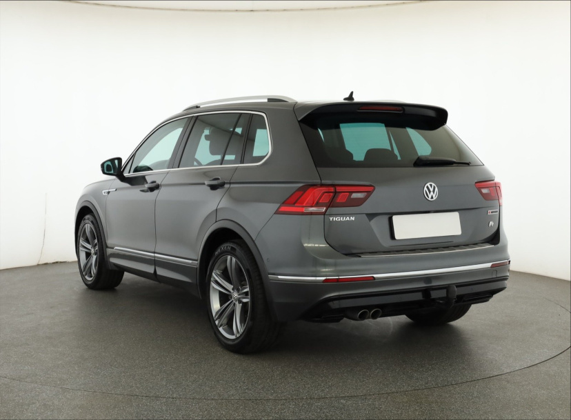 Volkswagen Tiguan, 2019