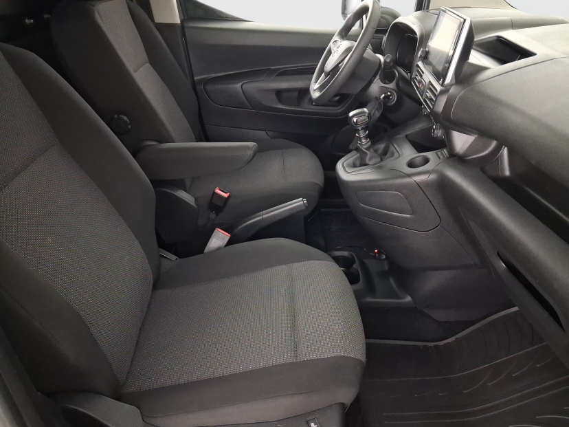 Opel Combo, 2022