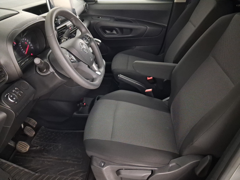 Opel Combo, 2022